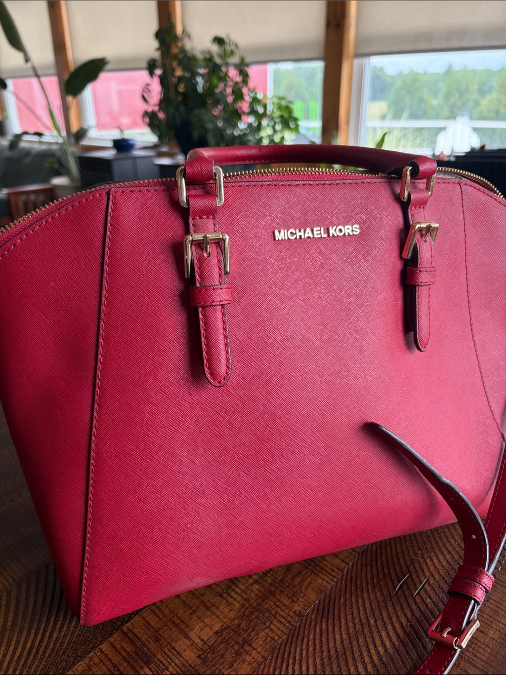 Michael Kors Red Leather Satchel with Matching Wristlet - Picture 4 of 4